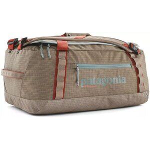 NWT Patagonia Black Hole 40L Duffle Bag - Color: Seabird Grey